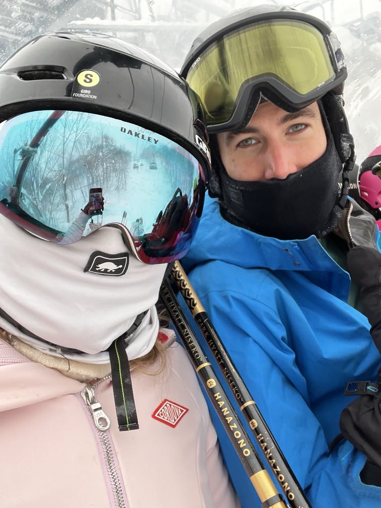 Hanazono lift, Park Hyatt Niseko